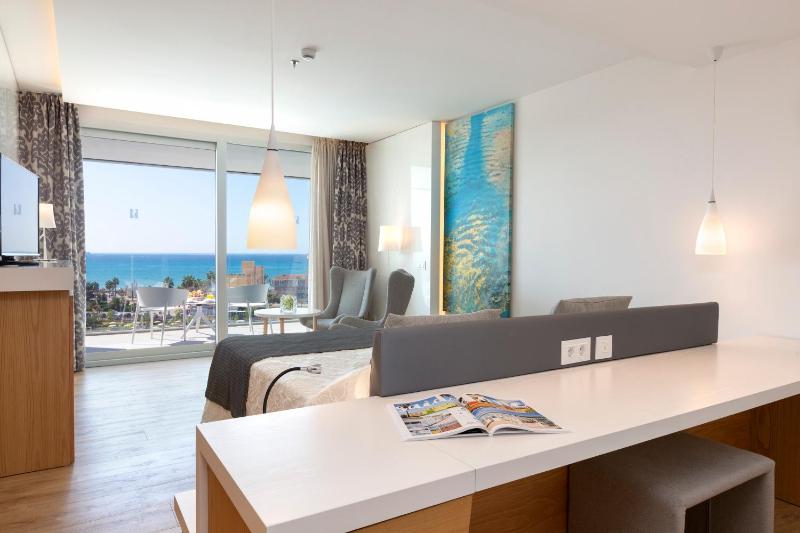 Hipotels Playa de Palma Palace&Spa - image 5