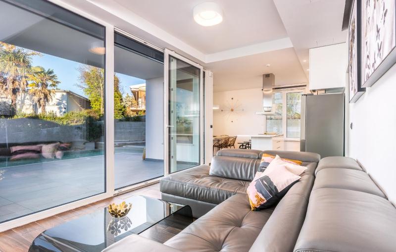 Luxury Villa Ane - image 3