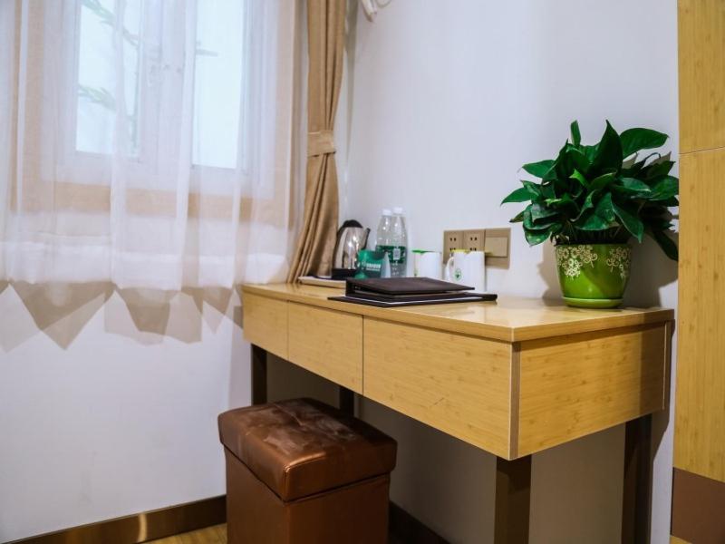 GreenTree Inn Nanjing Zhongshan Mausoleum Scenic Area Zhongling Street Subway Station Express Hotel - image 1