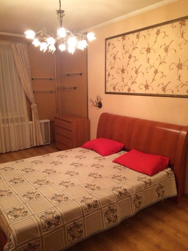 Apartment on Urlivska Street - image 3