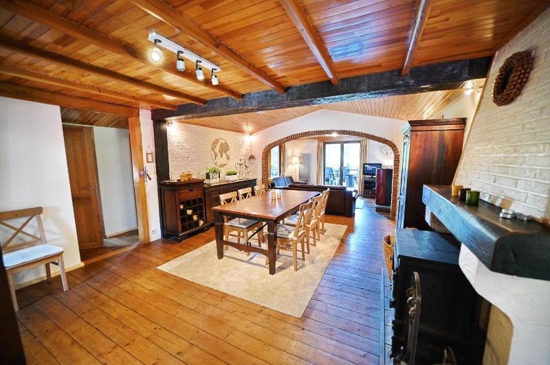 Three-Bedroom Chalet image 3
