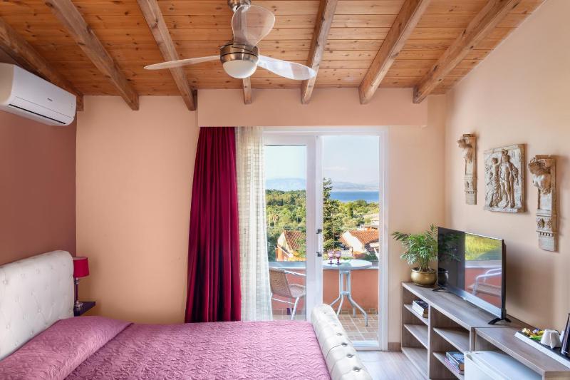 Superior Double Room image 1