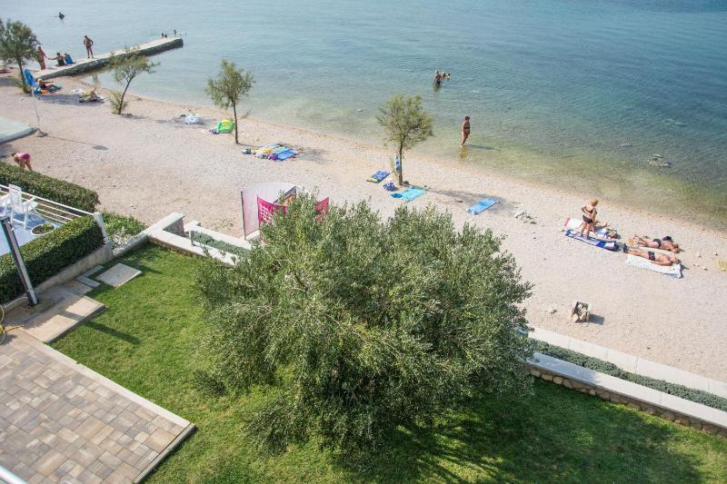 Apartments Citrine on the beach - image 44