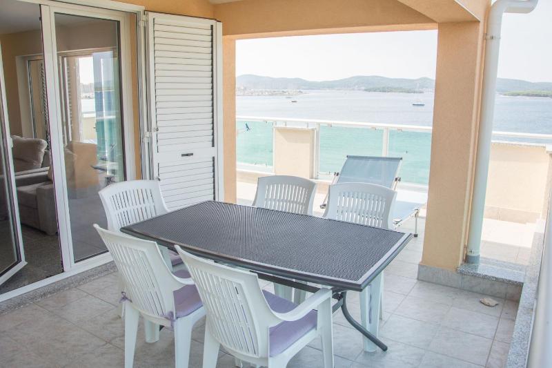 Apartments Citrine on the beach - image 37