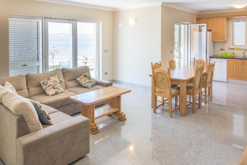 Apartments Citrine on the beach - image 36