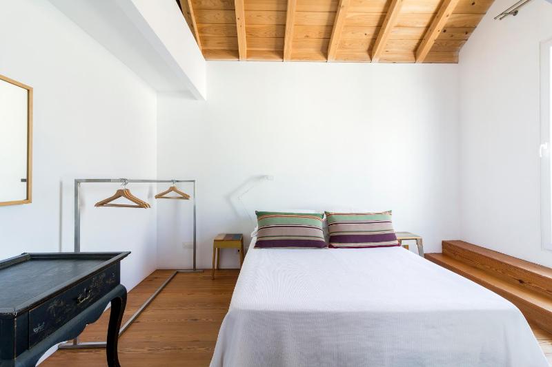 Two-Bedroom Apartment (5 Adults) image 3