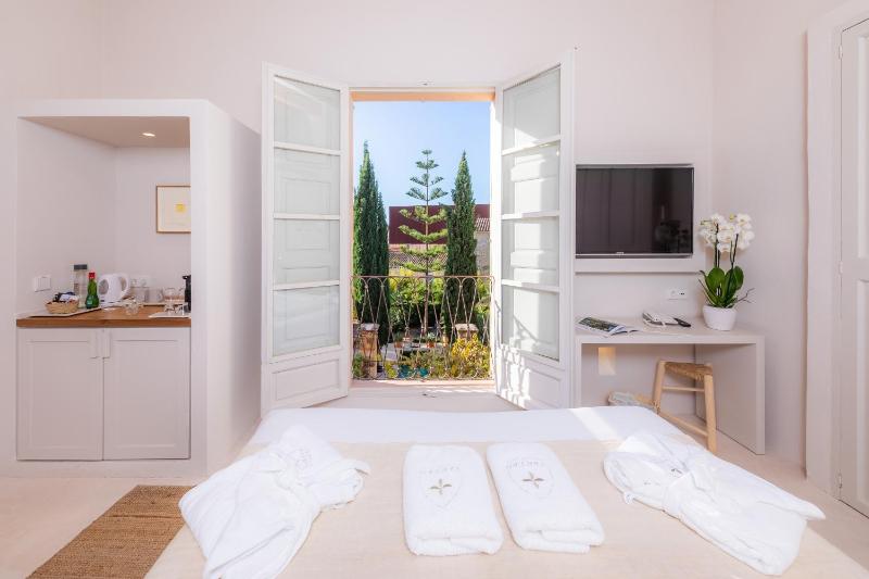 Junior Suite image 1