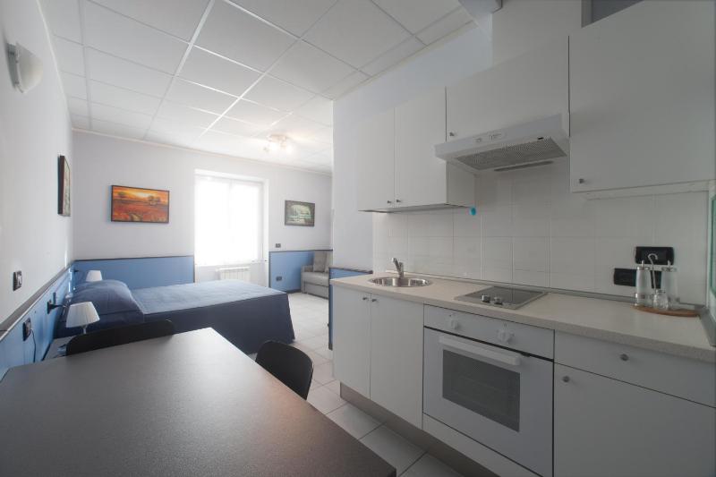 Double Room with Kitchenette - Annex image 4