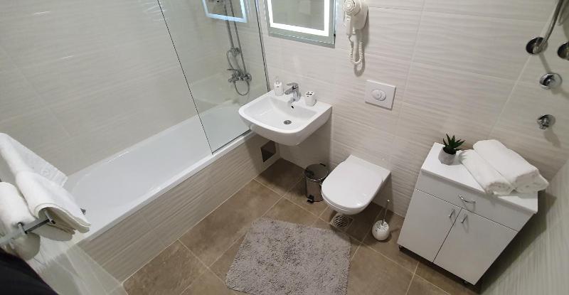 Reset Apartment - image 15