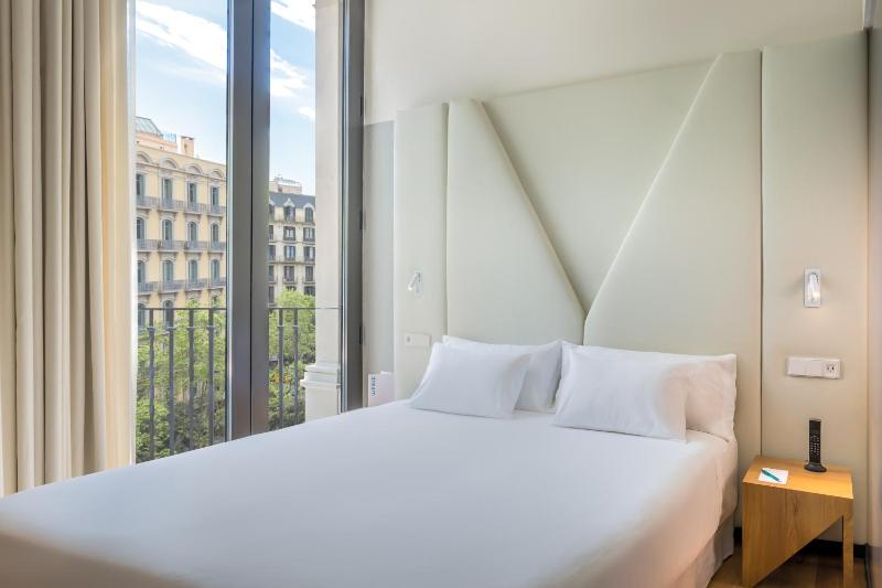 Occidental Diagonal 414 - image 10