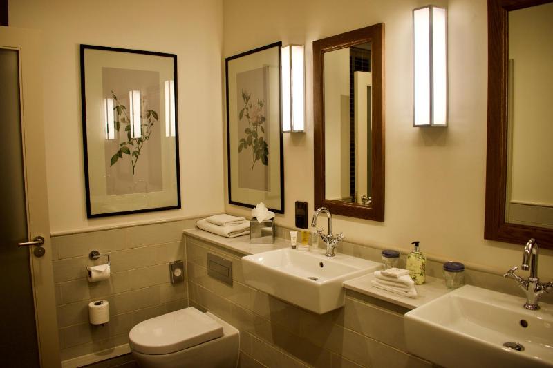 Junior Suite image 3