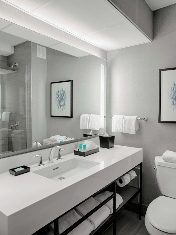Hyatt Regency Louisville - image 4