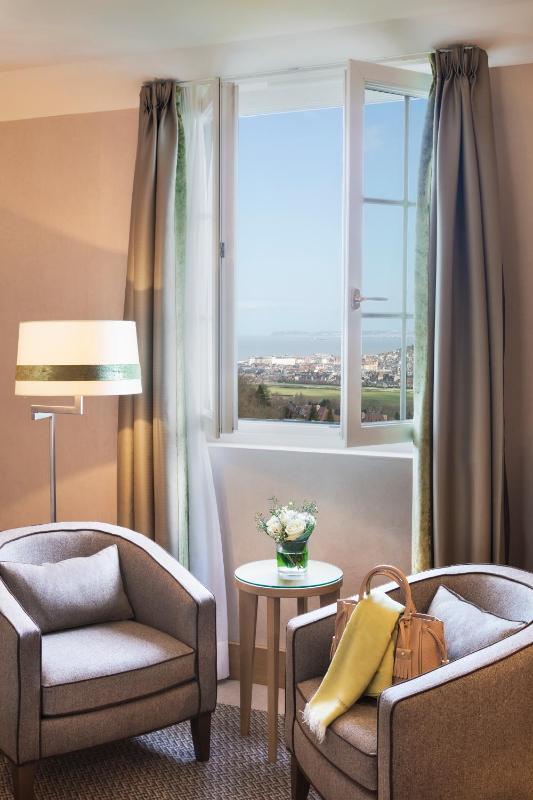 Hotel Barriere L'Hotel du Golf - image 36