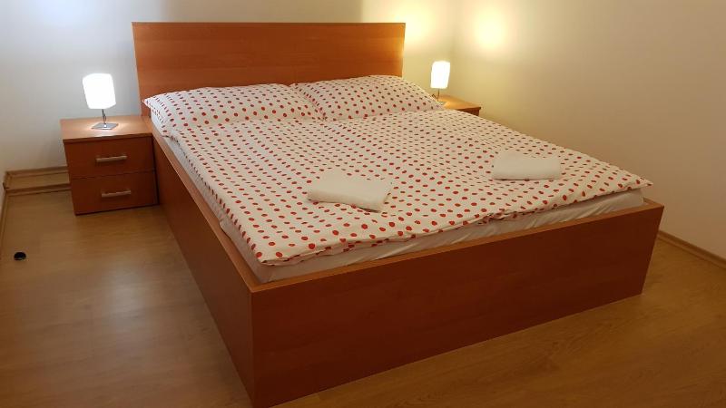 Standard Double Room image 3