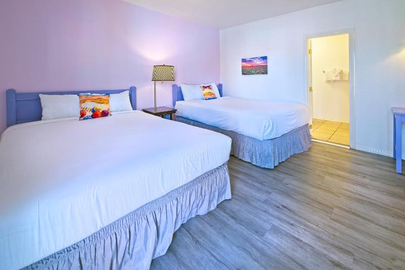 Inn at Palm Springs - image 22
