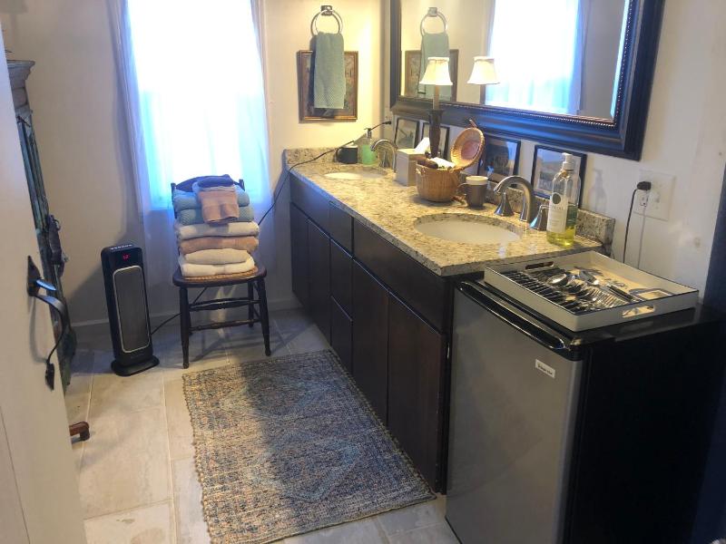 Deluxe Suite image 3