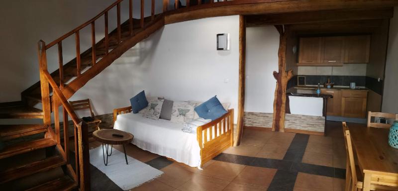 One-Bedroom Suite with Sofa Bed image 4