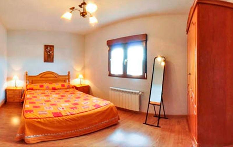 Two-Bedroom Apartment image 4