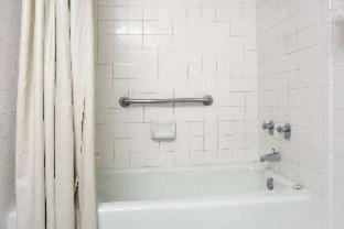 Room #24786217 image 3