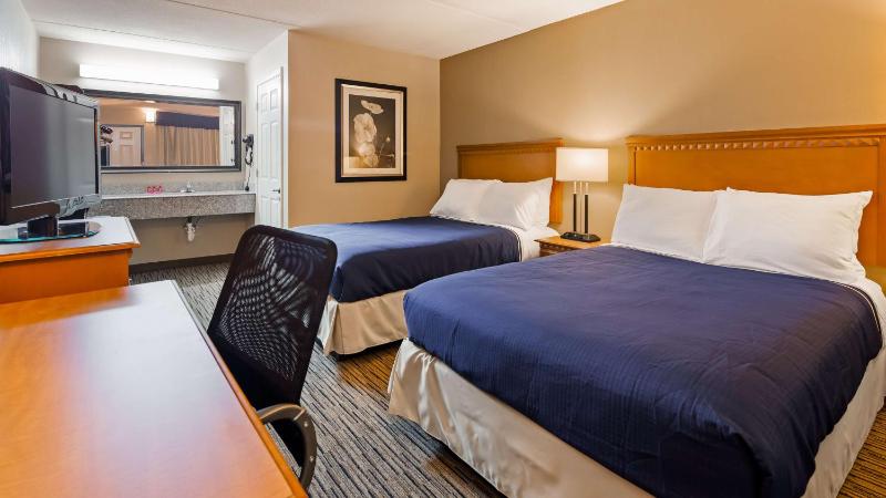 Double Room with Two Double Beds image 4