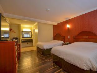 Room #18121413 image 3