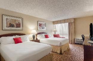 Room #17163931 image 2