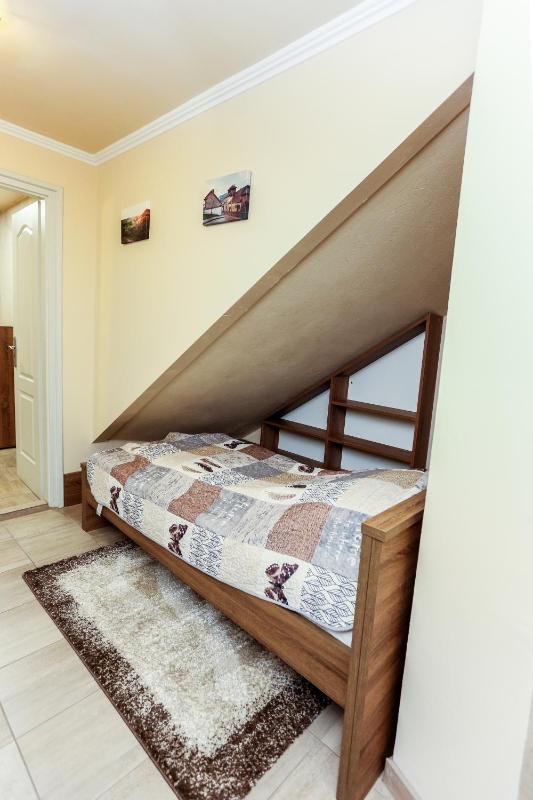 Apartment - Ground Floor image 4