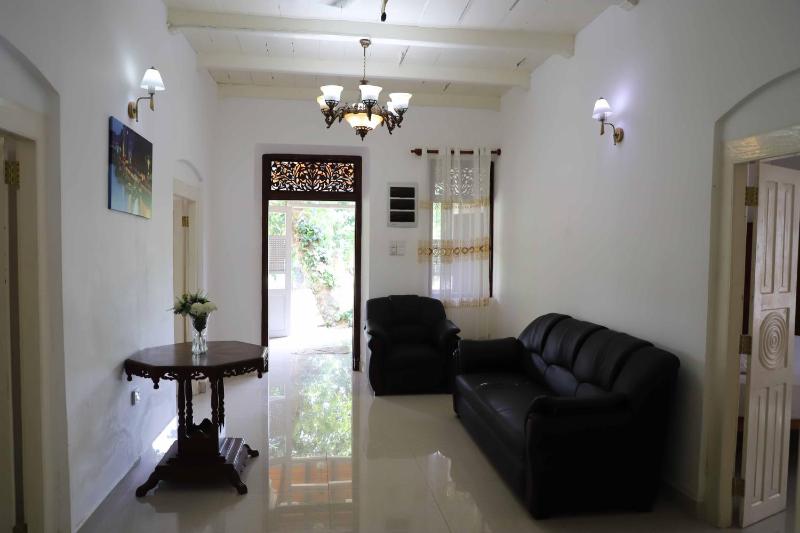 Ilamperuma Bungalow - image 13