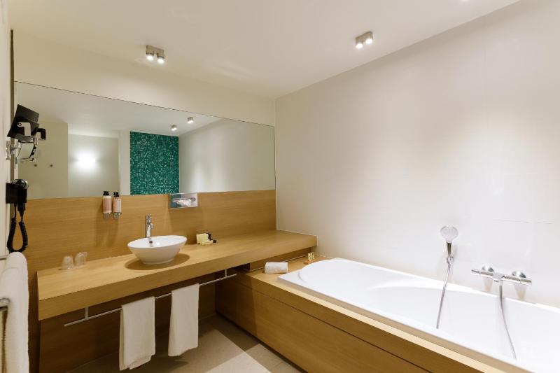 Junior Suite image 4