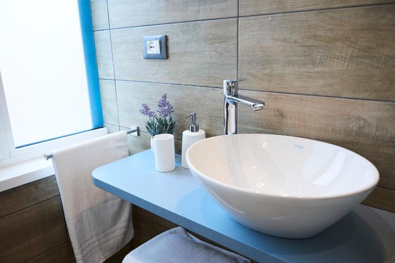 Deluxe Single Room image 4