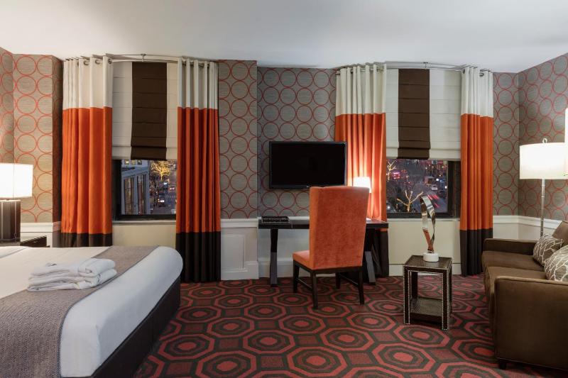 Junior Suite image 3