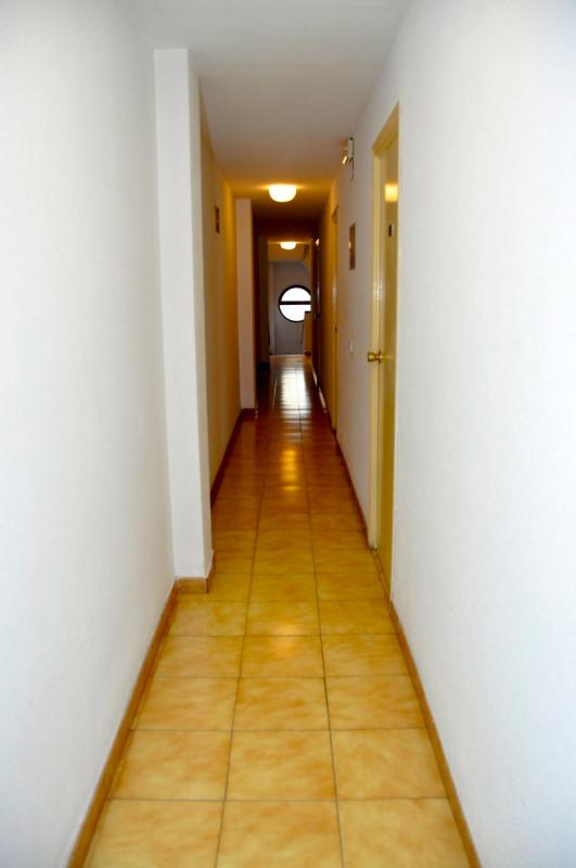 Hostal El Jardín - image 8