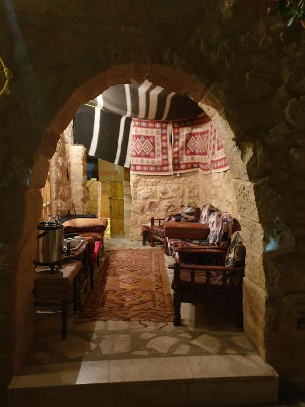 The Orient Home - image 13