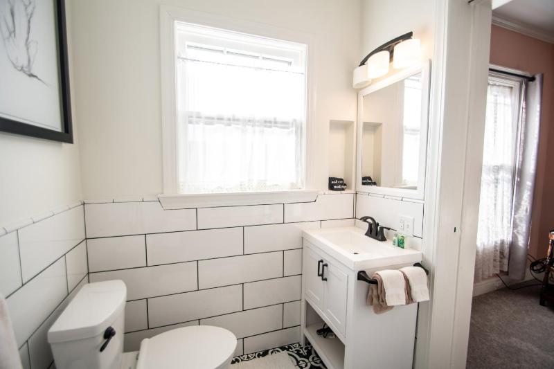 Looking Glass Inn - image 35