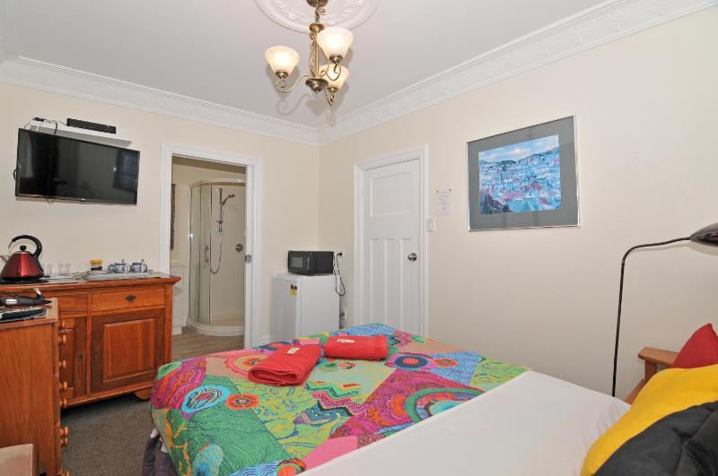 Richmond Guest House - image 11