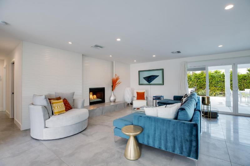 Three-Bedroom House image 3