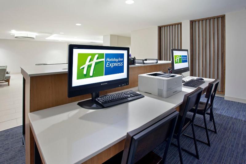 Holiday Inn Express & Suites Austin Downtown - University By IHG - image 25