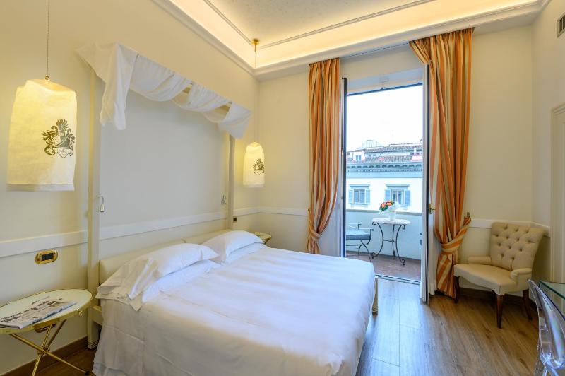 Superior Double or Twin Room with Balcony image 1