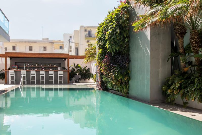 Manousos City Hotel - image 13