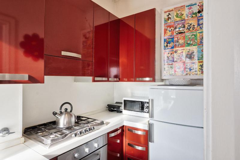 GuestHost - Toc-Toc Apartment a 10 min dall'Ospedale Maria Vittoria - image 10