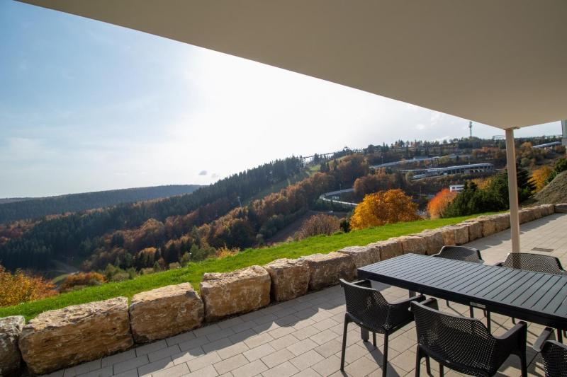 Luxus 4P Wohnung mit Aussicht image 3