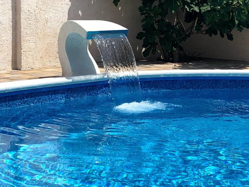 Apartman Matej with pool Povljana Images