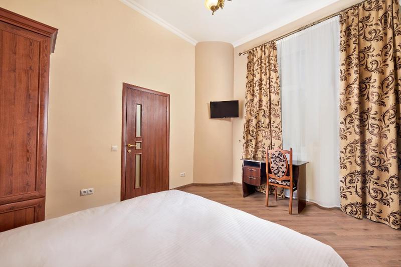 Cossacks Hostel - image 9