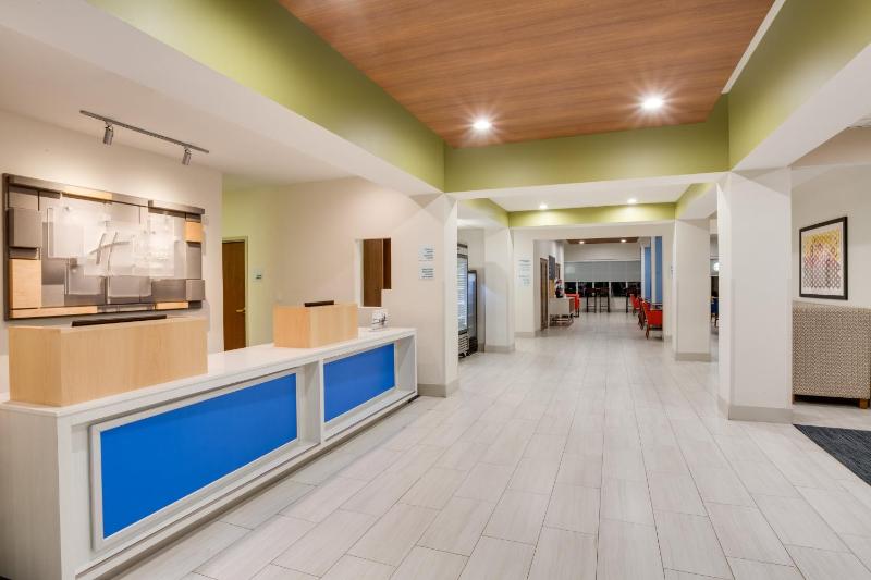 Holiday Inn Express Hotel & Suites Tampa-Fairgrounds-Casino By IHG - image 14