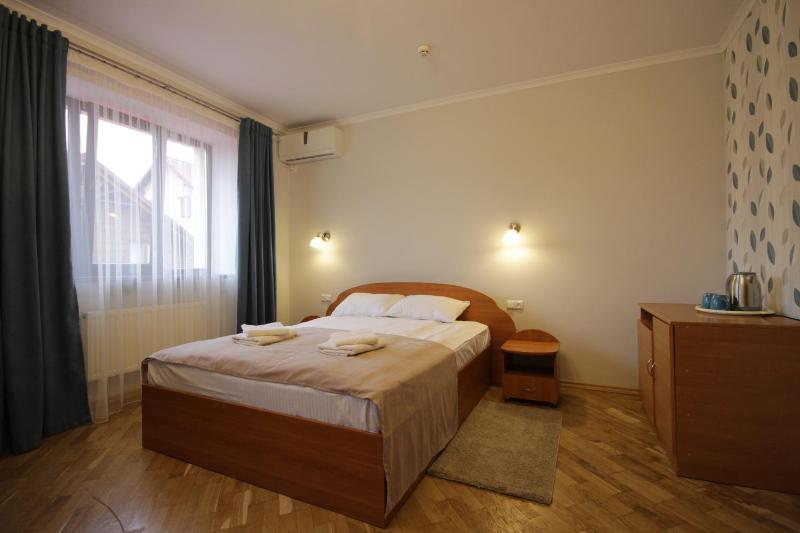 Superior Double Room image 4