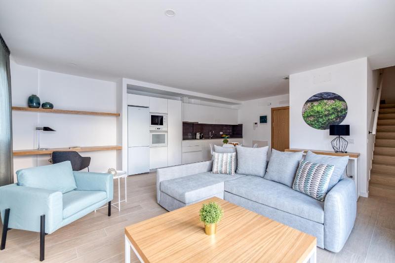 Family Suite with Balcony image 4