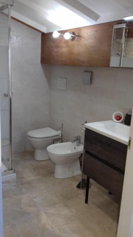 Deluxe Double or Twin Room image 4