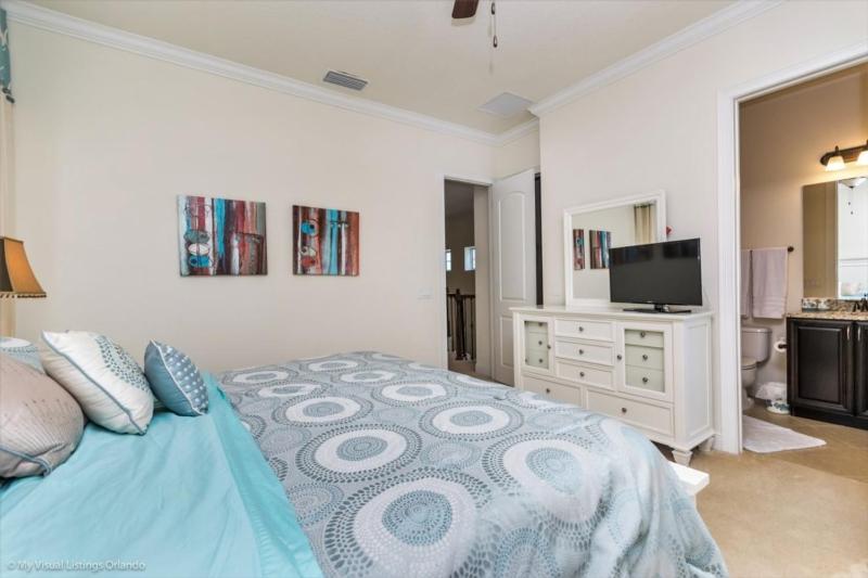Five-Bedroom Villa image 2