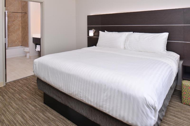 Suite image 3