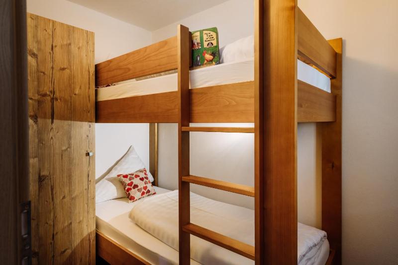 Deluxe Suite with Balcony (6 Adults) image 4